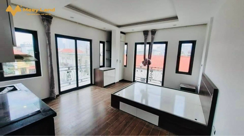 Bán căn hộ tại Hoàng Quốc Việt, Cầu Giấy, Hà Nội. Diện tích 120m2, giá thương lượng