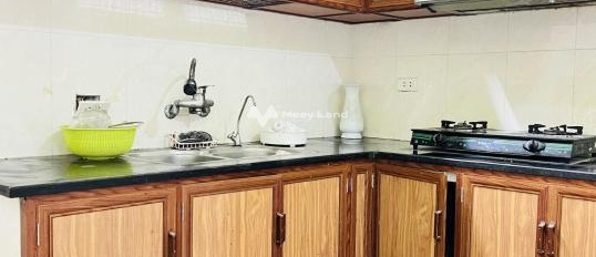 Cho thuê nhà có diện tích sàn 60m2 mặt tiền tọa lạc ở Nguyễn Văn Cừ, Hà Nội thuê ngay với giá tốt từ 7 triệu/tháng, căn này có tổng 2 PN-03