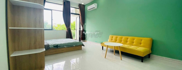 Trong căn hộ này có 1 PN, cho thuê căn hộ mặt tiền nằm tại Dương Bá Trạc, Phường 1, 1 WC có chỗ để xe-02