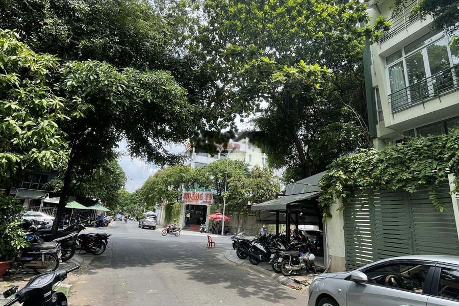 Diện tích 144m2, bán biệt thự tọa lạc gần Phú Nhuận, Hồ Chí Minh liên hệ trực tiếp để được tư vấn-01