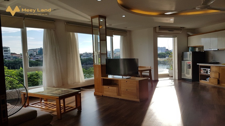 Cho thuê căn hộ dịch vụ tại Trúc Bạch, Ba Đình, diện tích 65m2, 1 phòng ngủ, view hồ, đầy đủ nội thất-01