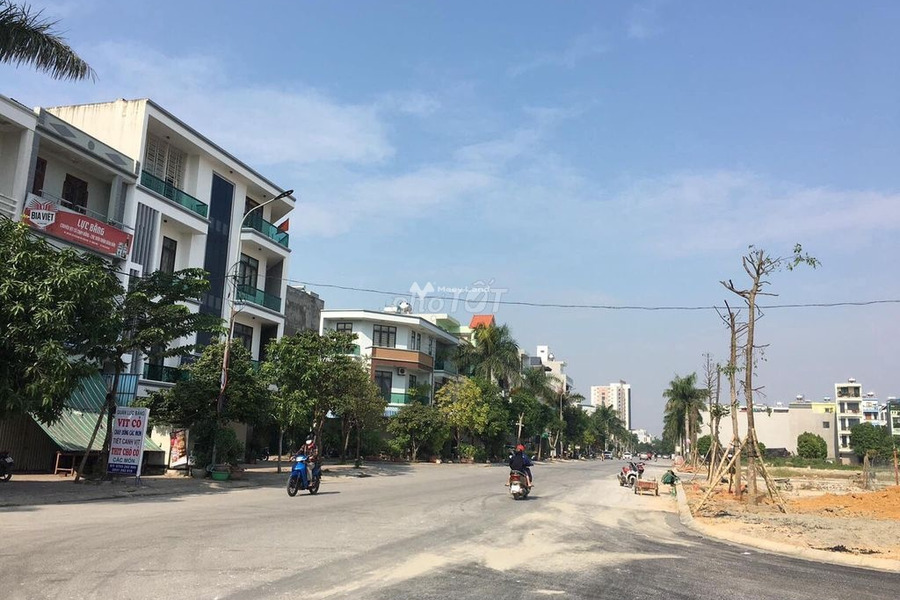 Trong nhà này 4 phòng ngủ bán nhà bán ngay với giá đề xuất từ 4.5 tỷ diện tích gồm 75m2 vị trí đẹp tọa lạc gần Nguyễn Phúc Chu, Nam Ngạn-01