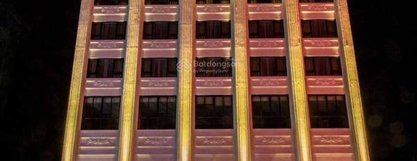 Bán khách sạn mặt phố Hàng Gai sổ đỏ chính chủ diện tích 200m2 xây 7 tầng, 25 phòng giá 155 tỷ -02