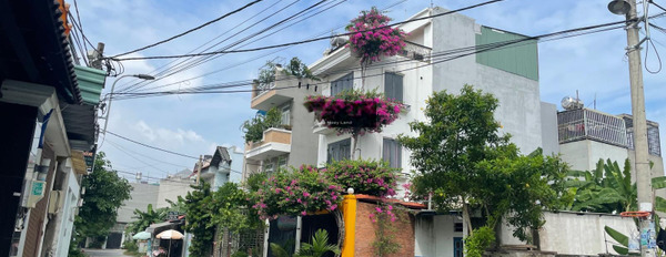 Bán nhà diện tích chuẩn 51.7m2 tọa lạc tại Tăng Nhơn Phú B, Quận 9 bán ngay với giá mềm 4.85 tỷ trong ngôi nhà này có 2 PN, 2 WC-03