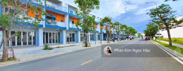 3.8 tỷ, bán biệt thự diện tích mặt tiền 100m2 vị trí đặt gần Võ Nguyên Giáp, Khánh Hòa, tổng quan trong căn nhà có 4 phòng ngủ, 4 WC vào ở ngay-03