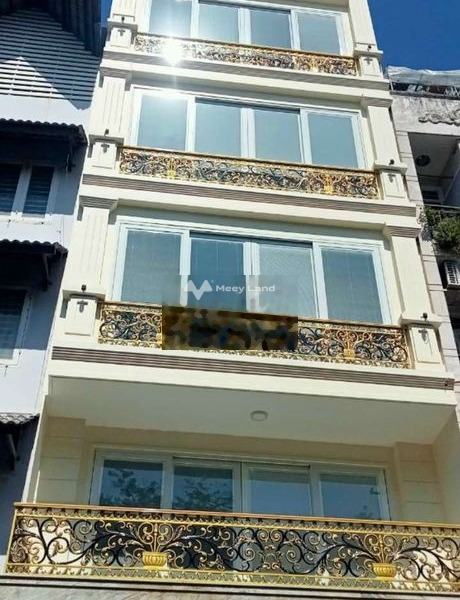 Cho thuê nhà tọa lạc ngay Quận 10, Hồ Chí Minh, giá thuê cực mềm 100 triệu/tháng diện tích rộng rãi 66m2, trong nhà tổng quan gồm có 6 phòng ngủ-01