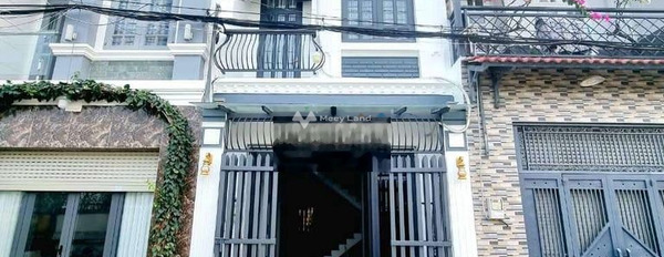 Vị trí mặt tiền nằm trên Nguyễn Thị Hương, Nhà Bè bán nhà bán ngay với giá mềm 5.5 tỷ trong căn nhà này có 4 PN 3 WC-03