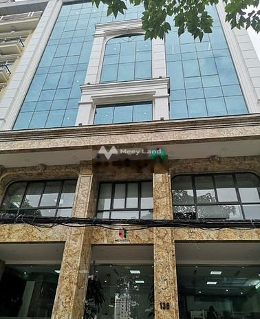 Cho thuê toà building quận Cầu Giấy, 200m2, 8 tầng