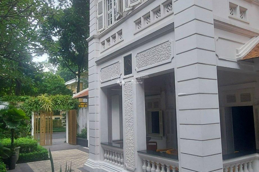 Giá thuê mua liền từ 320 triệu/tháng, cho thuê nhà có diện tích là 700m2 vị trí thuận lợi tọa lạc ngay Quận 3, Hồ Chí Minh giá có thể fix-01