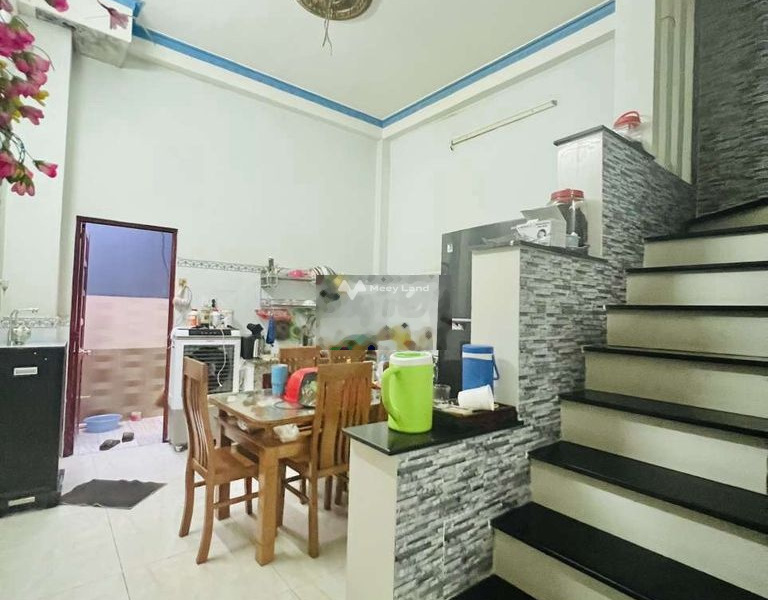 Bán nhà có diện tích gồm 52m2 vị trí thuận lợi tọa lạc trên Bình Chuẩn, Thuận An giá bán công khai chỉ 1.15 tỷ trong nhà này thì có 2 PN, 2 WC-01