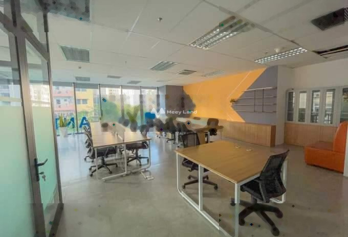 Trường Sơn, Tân Bình cho thuê sàn văn phòng giá thuê liền từ 25 triệu/tháng với diện tích khoảng 135m2