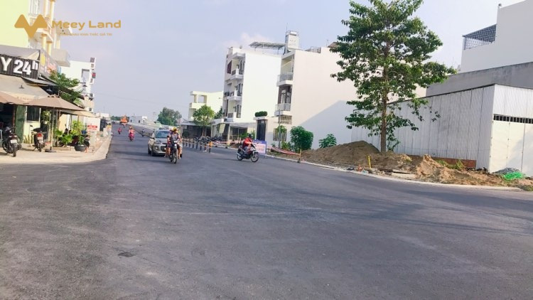 Cho thuê đất mặt mặt tiền đường Trần Hoàng Na
