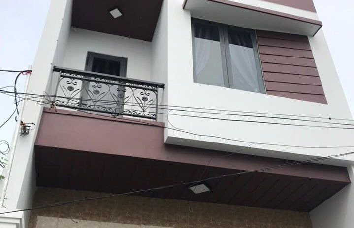 Bán nhà mới xây 3 tầng ngay trung tâm chợ Vĩnh Hải