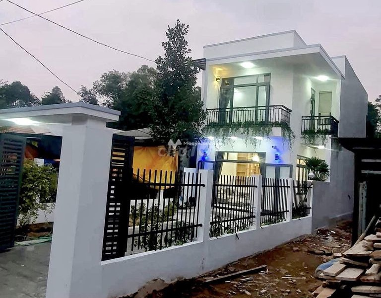 Giá 2.95 tỷ bán nhà có diện tích chính 160m2 mặt tiền tọa lạc gần Huế, Thừa Thiên Huế hướng Tây Nam ngôi nhà bao gồm có 3 PN giá tốt nhất-01