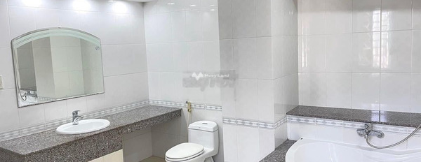 Giá thuê 10 triệu/tháng, cho thuê chung cư diện tích thực là 35m2 vị trí thuận lợi nằm ở Phường 2, Quận 5 khu vực đông đúc-02