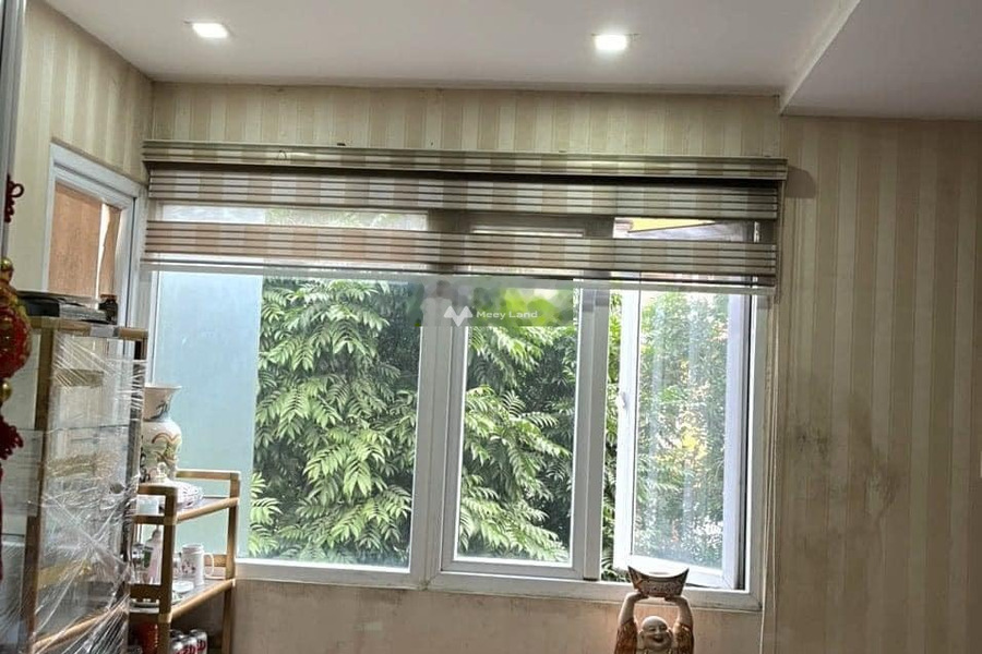 Bán nhà ở có diện tích chung 33m2 bán ngay với giá cực sốc 26.6 tỷ vị trí thuận lợi tọa lạc trên Phan Chu Trinh, Hoàn Kiếm-01