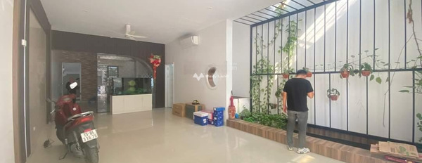 Diện tích 161m2 bán nhà ở vị trí mặt tiền tại Hồng Bàng, Hải Phòng hướng Đông - Nam trong căn này thì gồm 4 phòng ngủ 3 WC vị trí thuận lợi-03