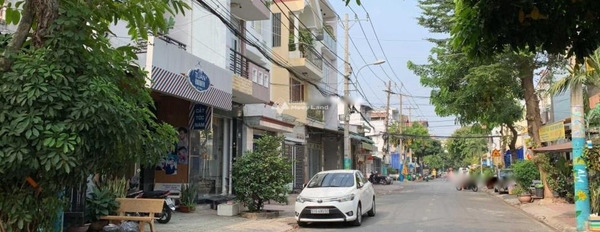 Giá bán đề xuất 8.05 tỷ bán nhà có diện tích gồm 87m2 vị trí thuận lợi ở Phước Bình, Hồ Chí Minh hướng Nam liên hệ chính chủ.-03