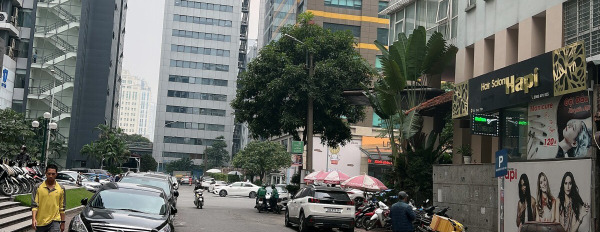 Bán khách sạn tiêu chuẩn 3 sao tại khu phố Duy Tân, Cầu Giấy, Hà Nội, 850m2, giá 285 tỷ-03