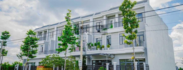 Bán nhà bán ngay với giá ưu đãi từ 2.6 tỷ có diện tích 100m2 tọa lạc tại Quốc Lộ 14, Bình Phước-03