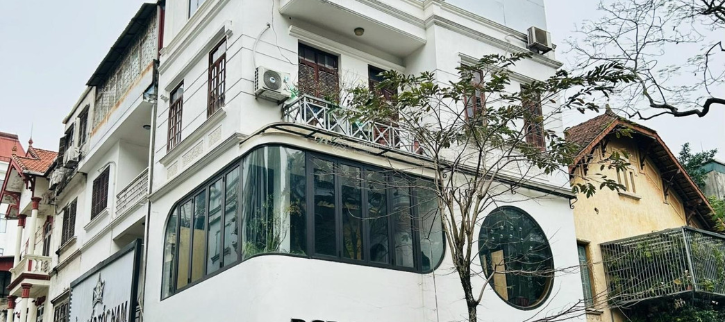 Hot hot hot cho thuê nhà phố Thái Thịnh siêu đẹp thông sàn, thang máy 100m2 x 5 tầng 