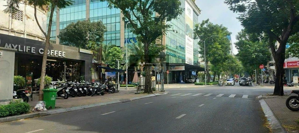 Giá 40 tỷ bán nhà diện tích chuẩn 1238m2 vị trí đặt ngay Tân Định, Hồ Chí Minh liên hệ chính chủ.