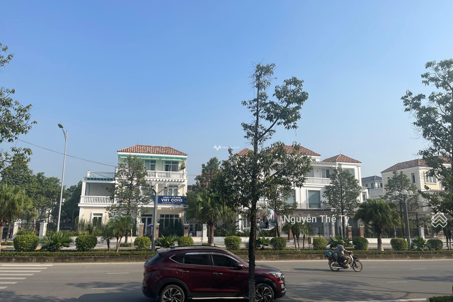 Dự án nằm nằm trên Nam An Khánh, bán liền kề vị trí thuận lợi tọa lạc ngay tại An Khánh, Hà Nội diện tích tổng là 300m2, hướng Nam-01