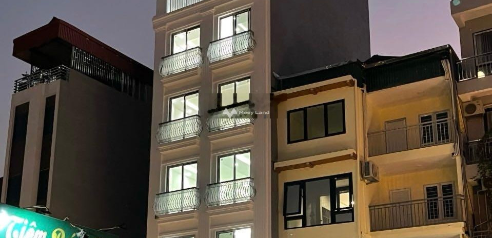 Giá 35 tỷ bán nhà diện tích khoảng 70m2 vị trí ở Cầu Giấy, Hà Nội lh xem trực tiếp