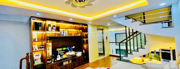 Bán nhà vị trí mặt tiền ngay ở Thanh Xuân, Hà Nội bán ngay với giá đặc biệt từ 13.8 tỷ diện tích khoảng 55m2 ngôi nhà có tổng cộng 4 PN-02