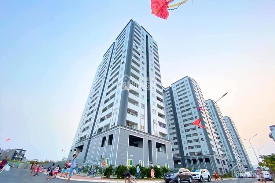 Dt như sau 52m2, bán chung cư vào ở luôn giá siêu mềm từ 1.5 tỷ gần Quận 8, Hồ Chí Minh, căn này bao gồm 1 phòng ngủ, 1 WC, lh tư vấn thêm-01