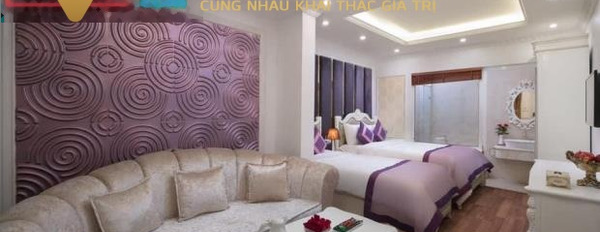 Bán khách sạn tại Trần Thái Tông, Cầu Giấy, Hà Nội. Diện tích 300m2, giá 150 tỷ-02
