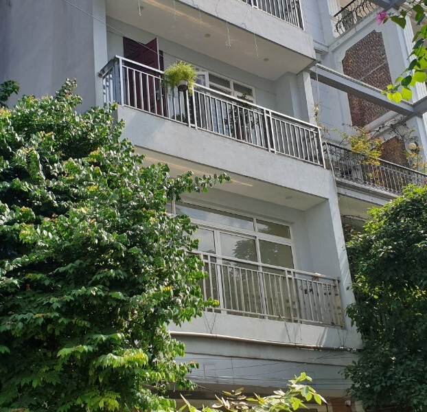 Cho thuê nhà liền kề dự án 249A Thụy Khuê, tầng 1+2, 30 triệu/tháng-01