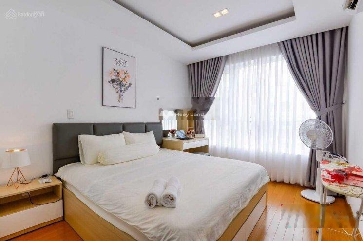 Căn hộ 3 PN, cho thuê căn hộ vị trí thuận lợi tọa lạc ngay tại Tân Phú, Hồ Chí Minh, trong căn hộ này thì có 3 phòng ngủ, 2 WC có chỗ để xe-01