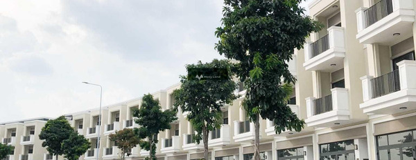 Nhà có 4 PN, bán biệt thự, bán ngay với giá thương lượng 7 tỷ có một diện tích là 120m2 vị trí hấp dẫn nằm ở Long Hưng, Đồng Nai-03
