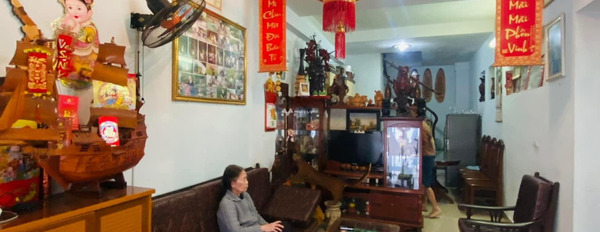 Bán nhà vị trí mặt tiền tọa lạc tại Long Biên, Hà Nội bán ngay với giá hợp lý 6 tỷ diện tích rộng 66m2 tổng quan gồm 4 phòng ngủ-03