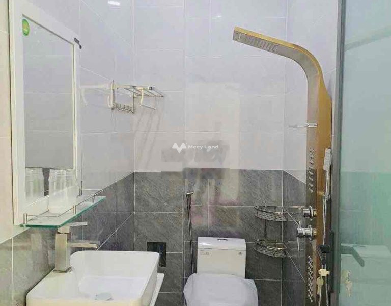 Cho thuê nhà Phú Mỹ có 4 phòng ngủ 3 toilet sân ô tô TDM -01