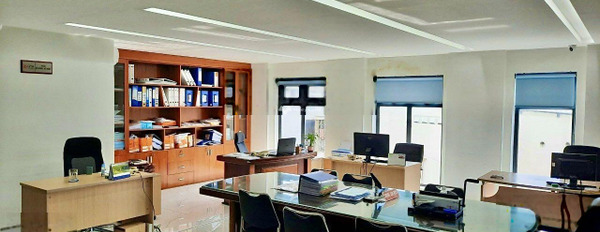 Thuê ngay với giá hấp dẫn từ 70 triệu/tháng cho thuê sàn văn phòng vị trí ngay ở Phước Kiển, Hồ Chí Minh có diện tích thực là 300m2-02