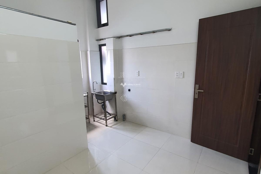 Có cho thuê phòng trọ vị trí đặt ngay trung tâm Lê Văn Khương, Hồ Chí Minh, tổng quan căn này gồm có 1 phòng ngủ, 1 WC phong thủy tốt-01