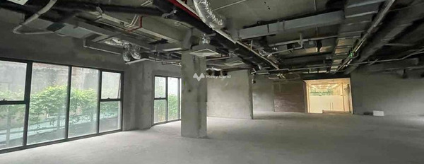 Nằm ngay bên trong Ngọc Hà, Hà Nội cho thuê sàn văn phòng có diện tích là 360m2 nội thất đẳng cấp Nội thất đầy đủ-03