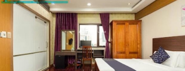 Vị trí mặt tiền nằm tại Trần Duy Hưng, Cầu Giấy cần bán Khách sạn có diện tích quy ước 200m2, tổng quan gồm 42 phòng ngủ giao thông thuận lợi-02