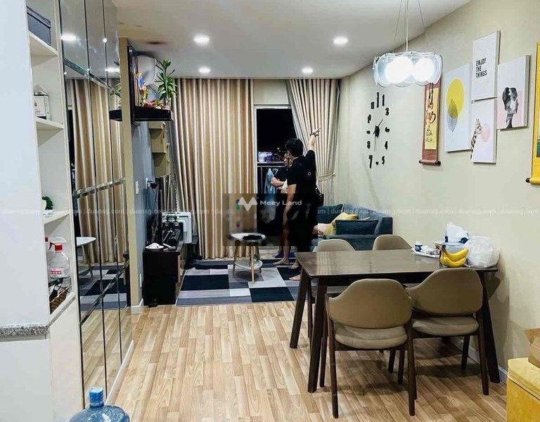 Bán chung cư vị trí hấp dẫn ngay tại Phường 16, Hồ Chí Minh, căn hộ tổng quan gồm có 2 phòng ngủ, 2 WC gặp để trao đổi-01