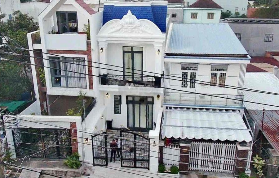 Có diện tích 85m2 bán nhà vị trí thuận lợi ở Phú Hòa, Thủ Dầu Một nhìn chung gồm có 4 phòng ngủ 4 WC cảm ơn bạn đã đọc tin-01