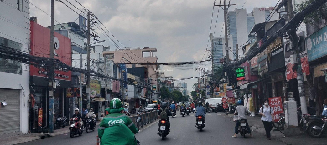 Bán nhà vị trí đặt tọa lạc ngay Cách Mạng Tháng Tám, Phường 10 bán ngay với giá cực kì tốt 38 tỷ có diện tích gồm 112.8m2