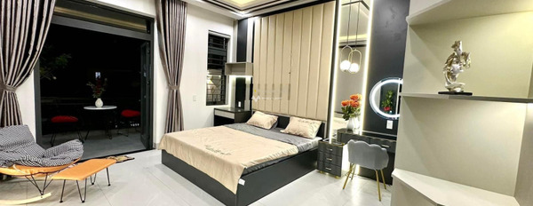 Tổng quan nhà gồm có 3 phòng ngủ bán nhà bán ngay với giá bàn giao chỉ 5.2 tỷ diện tích rộng 72m2 Bên trong Nguyễn Huy Tự, Liên Chiểu-02