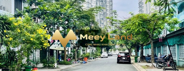 Muốn xoay tiền gấp bán nhà có diện tích rộng 126m2 vào ở ngay giá thực tế từ 18.9 tỷ vị trí thuận lợi Đường D1, Phường Phú Mỹ vào ở ngay-03