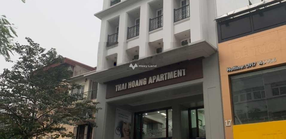 Tọa lạc ở Trần Hưng Đạo, Hà Nội, cho thuê nhà, có diện tích chung là 180m2 nhà kiên cố