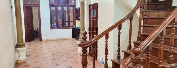 17.3 tỷ, bán liền kề diện tích thực 80m2 vị trí đẹp tọa lạc ngay trên Định Công, Hoàng Mai, căn nhà bao gồm 6 phòng ngủ pháp lý rõ ràng-02