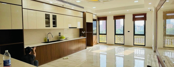 Bán nhà tọa lạc gần Ngọc Khánh, Ba Đình. Diện tích 130m2, giá 47,8 tỷ-02