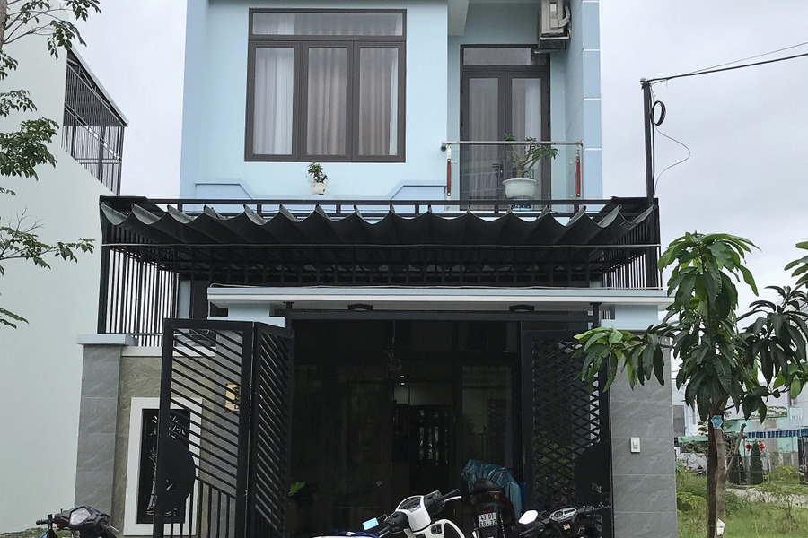 Cho thuê nhà 3 tầng mặt tiền Lê Sao - Hoà Minh-01