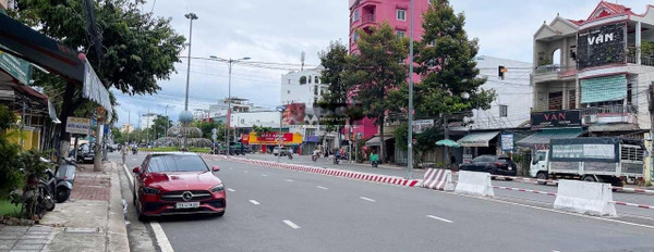 Bán nhà vị trí ngay tại Phước Long, Khánh Hòa bán ngay với giá cực rẻ từ 3.9 tỷ diện tích khoảng 50m2 tổng quan có tổng cộng 3 PN-02
